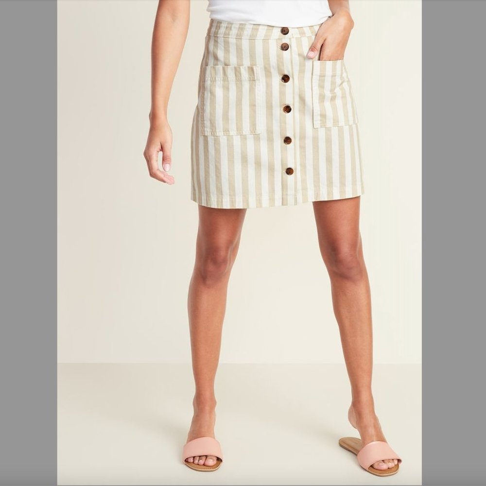 ✨EUC✨ Old Navy Button-Front Twill Patch-Pocket Skirt White and Khaki Stripes